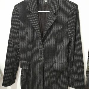 Pastille Black slightly stripped blazer